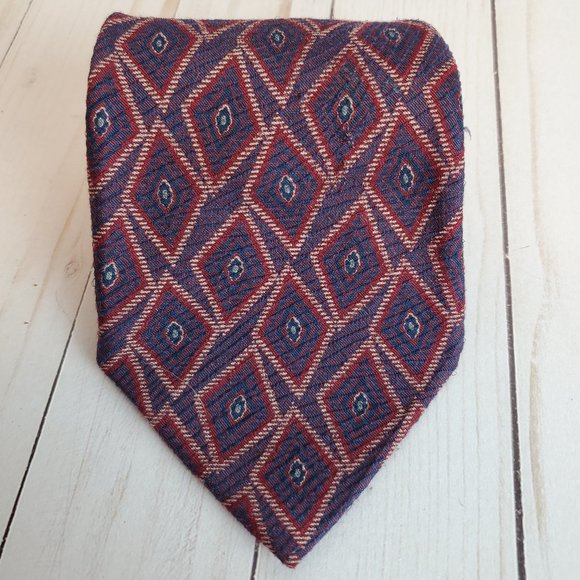GIORGIO ARMANI C'RAVETTE Designer Geometric Silk Necktie - Picture 5 of 5
